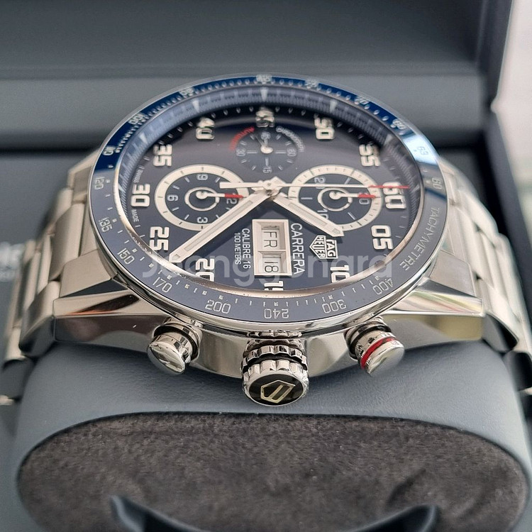 태그호이어 까레라 칼리버16 데이데이트 43mm--4