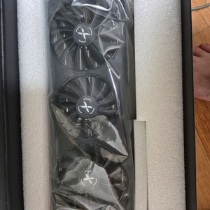 XFX 라데온 RX 6800 SWFT 319 CORE