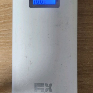 FIX XB-901 15600mAh 보조배터리