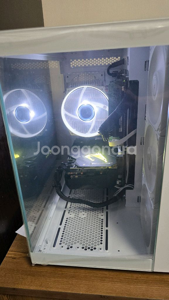 데스크탑 PC 컴퓨터 팝니다. (i9-9900k, rt--2