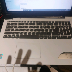 레노버 i5 7세대 힌지박살