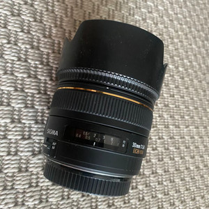 시그마 30mm F1.4 EX DC 렌즈