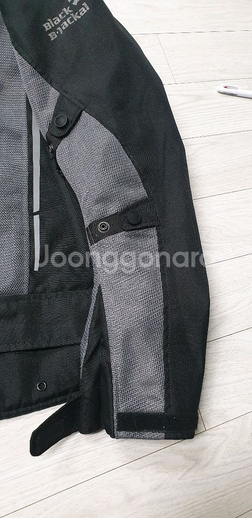 블랙비자칼 BBJ 메쉬바이크자켓 L사이즈 보호대내장됨!--7