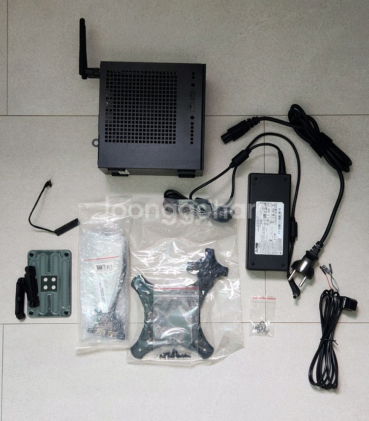 애즈락 데스크미니 A300 3400G asrock--3