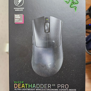 RAZER 데스에더 V3 프로 마우스팝니다