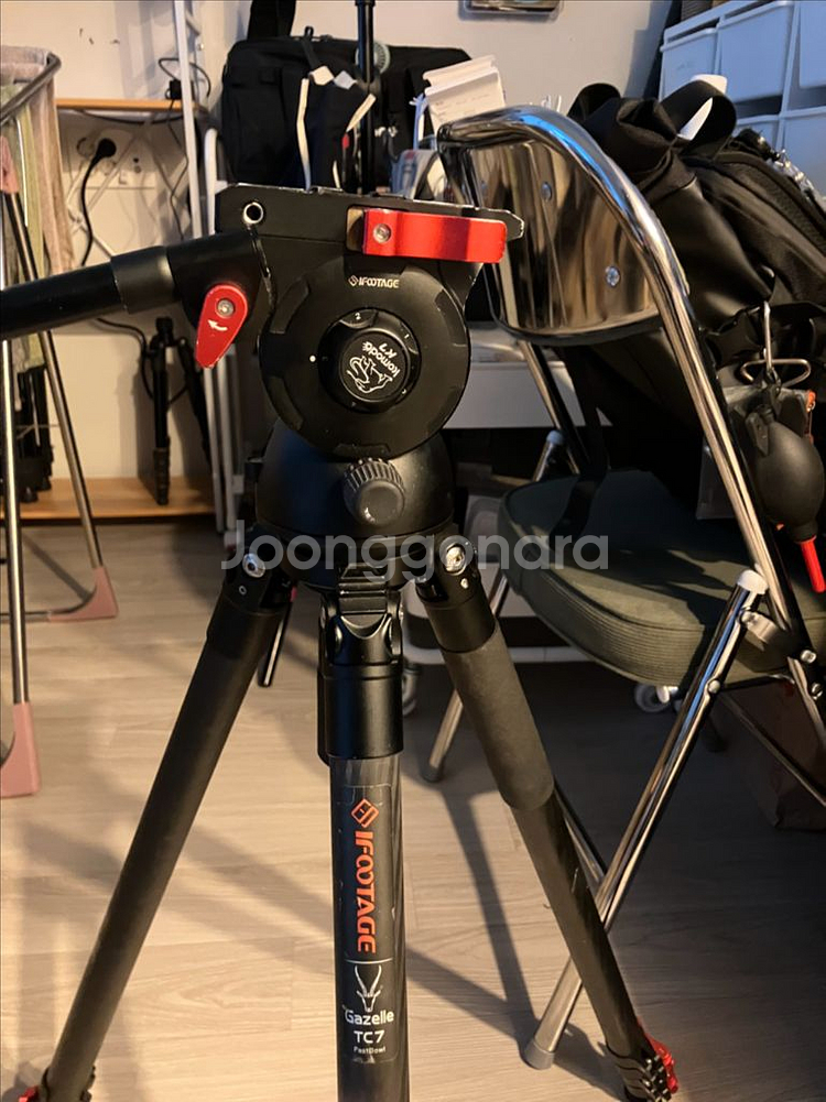 아이풋티지 tc7삼각대 + k7 비디오 헤드 팝니다--0