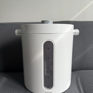 NOWA 무선 진공 쌀통 10L