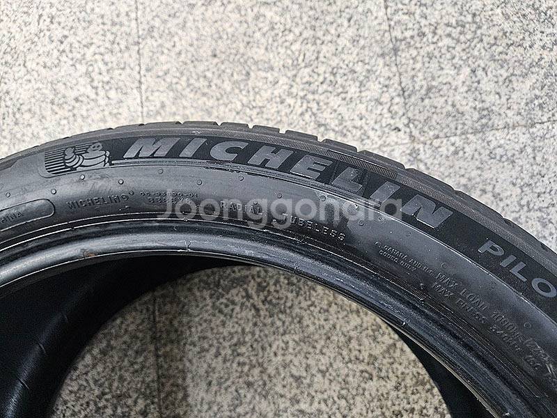 미쉐린 파일럿스포츠4 SUV 315-35-21 런플렛--4