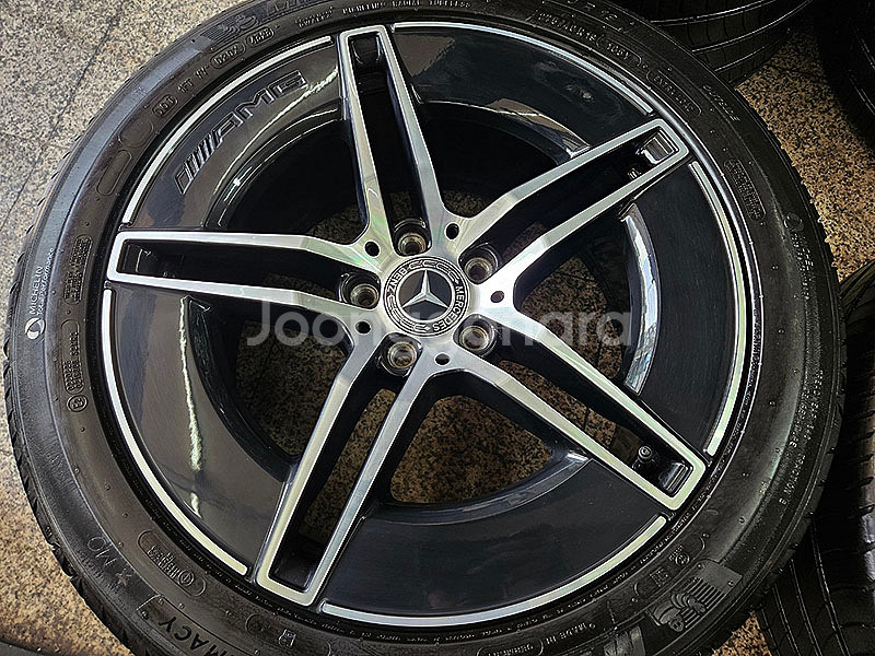 벤츠 W214 신형 E300 AMG 19인치 정품--4