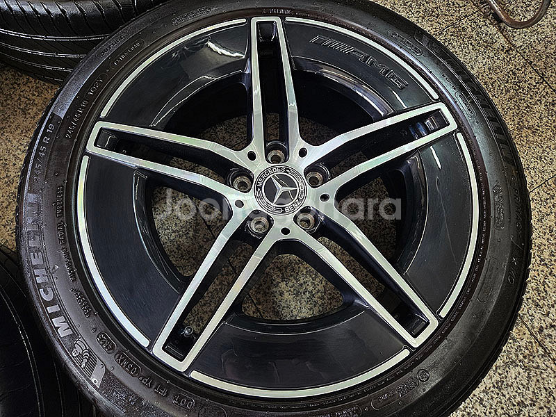 벤츠 W214 신형 E300 AMG 19인치 정품--5