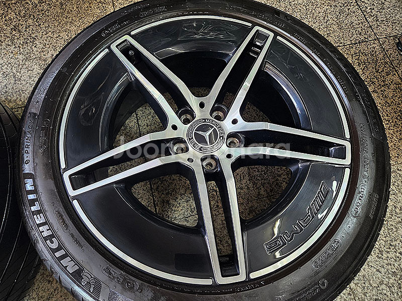 벤츠 W214 신형 E300 AMG 19인치 정품--2