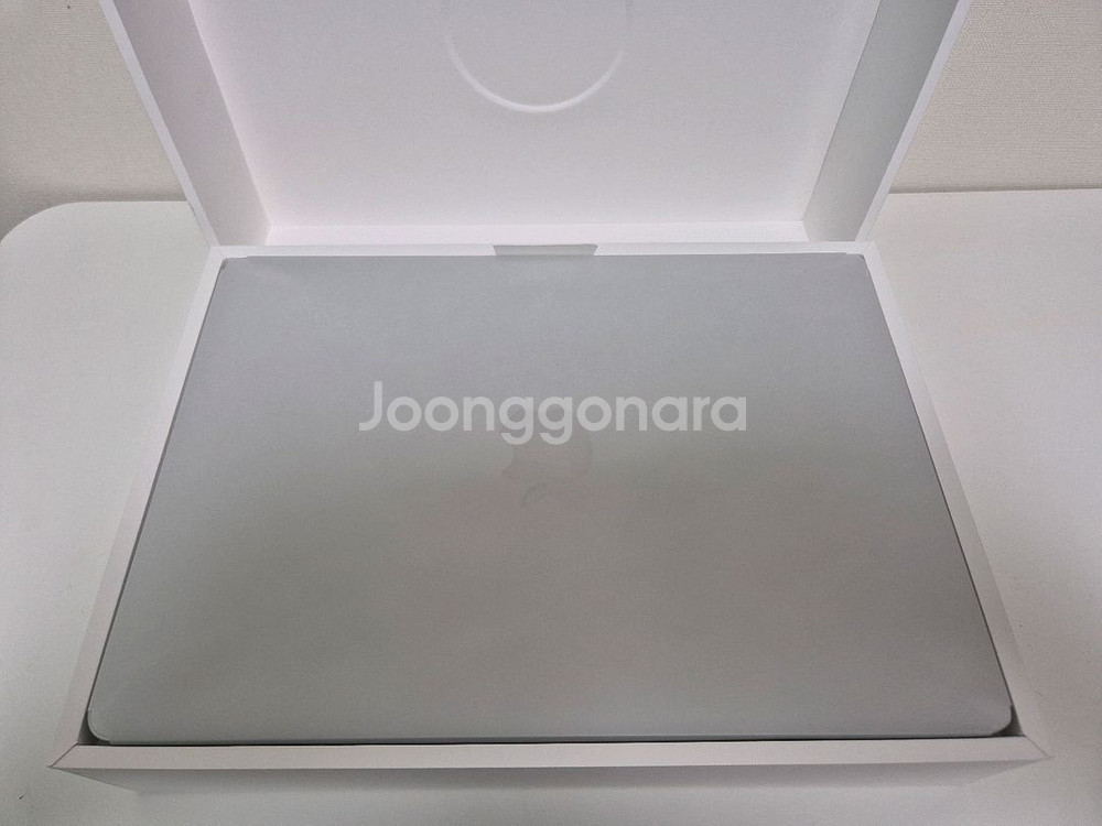 단순개봉 급 맥북에어 M4 13인치 16GB 256GB--8