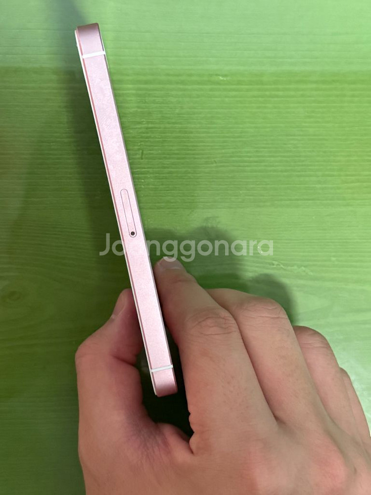 아이폰 se 64g--1