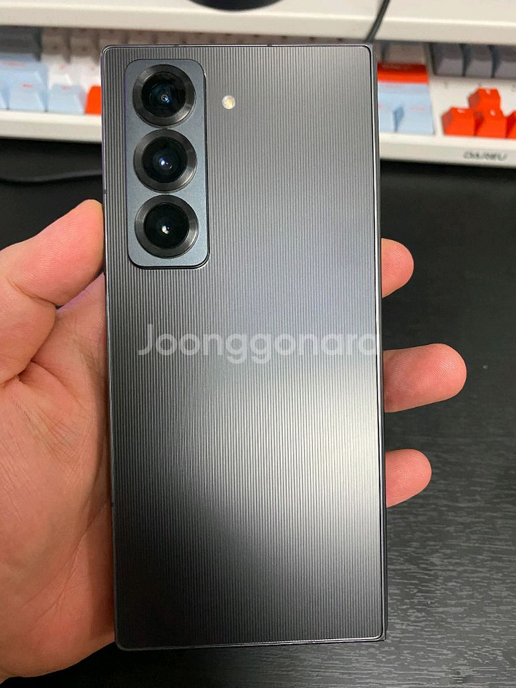 갤럭시 폴드se--0
