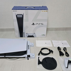 PS5 디스크버전 풀박스 + 가로 거치대 팝니다