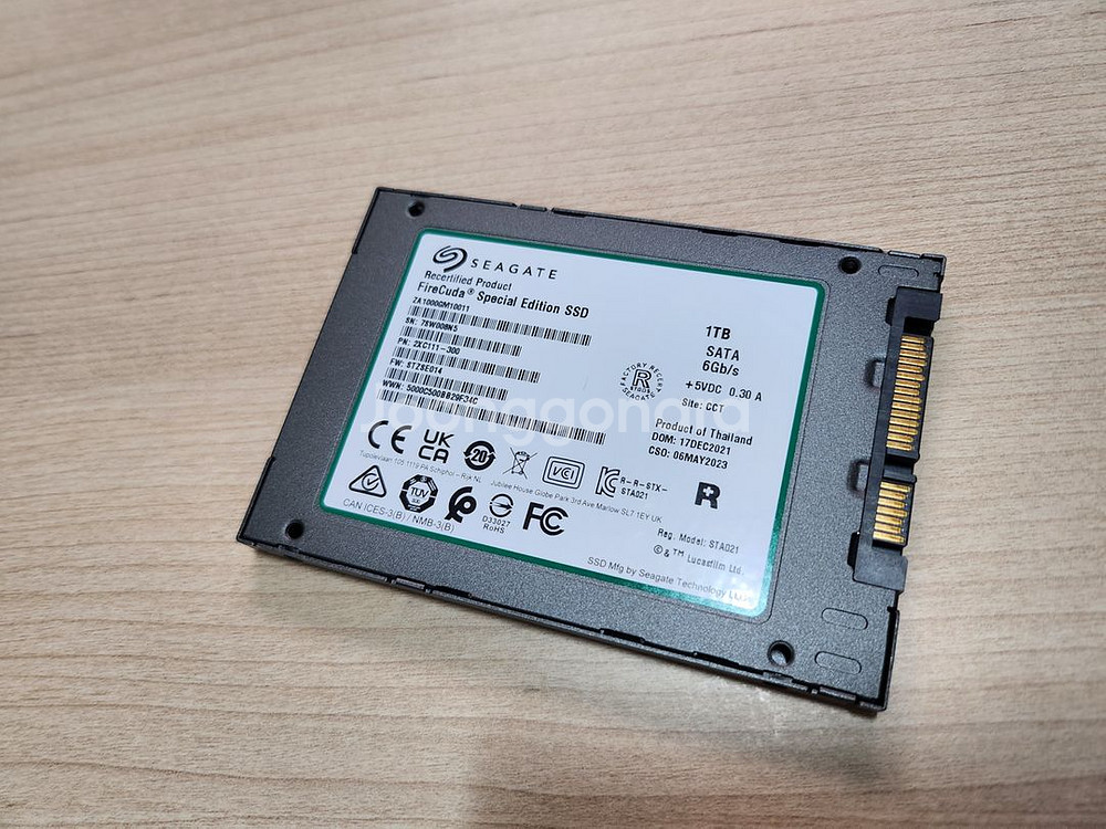 씨게이트 SSD 1tb (사용시간 짧음)--1