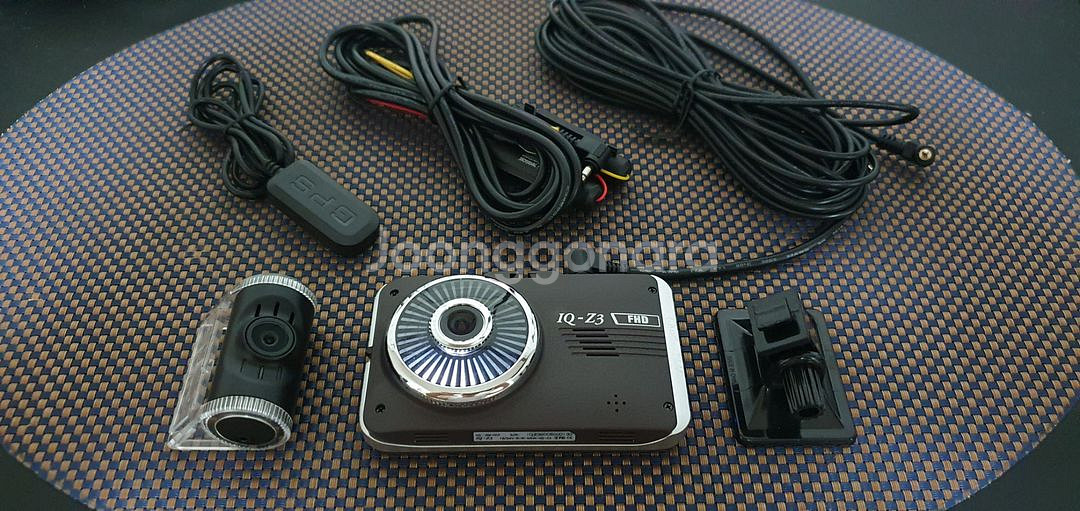 아톰골드 iQ-Z3 블랙박스 (32GB, GPS)--0