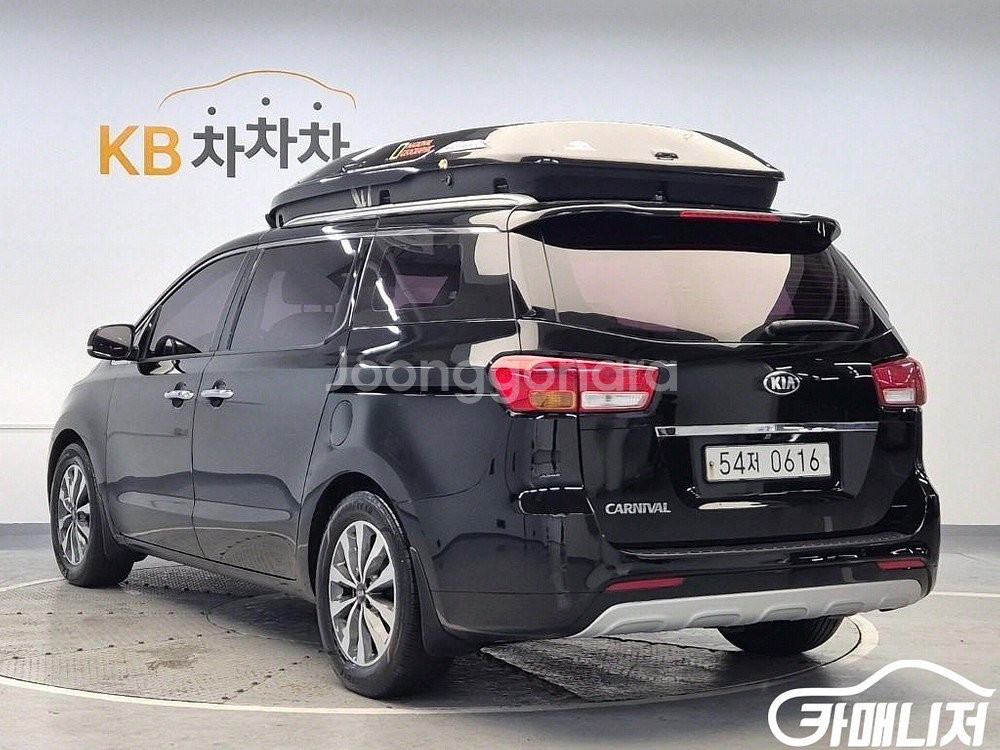 [기아]올 뉴 카니발 디젤 9인승 아웃도어 프레스티지--1