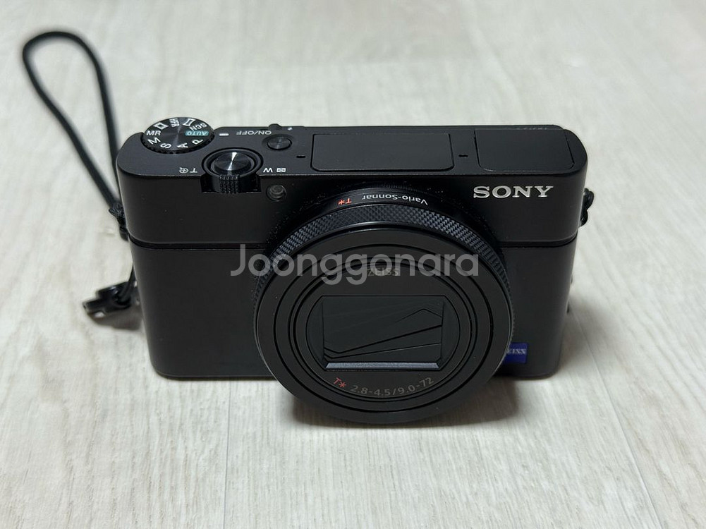 소니 rx100m6 카메라--1