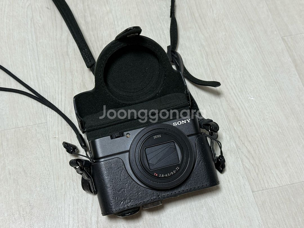 소니 rx100m6 카메라--5