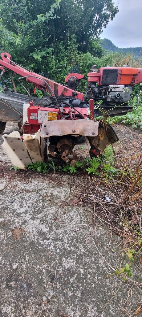 관리기부착형 딸기두둑형성기--2