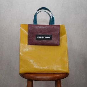 Freitag 프라이탁 레어 토트백