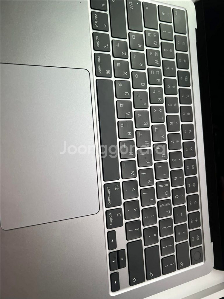 Apple 맥북 에어 스페이스그레이 • M2 8코어 •--2
