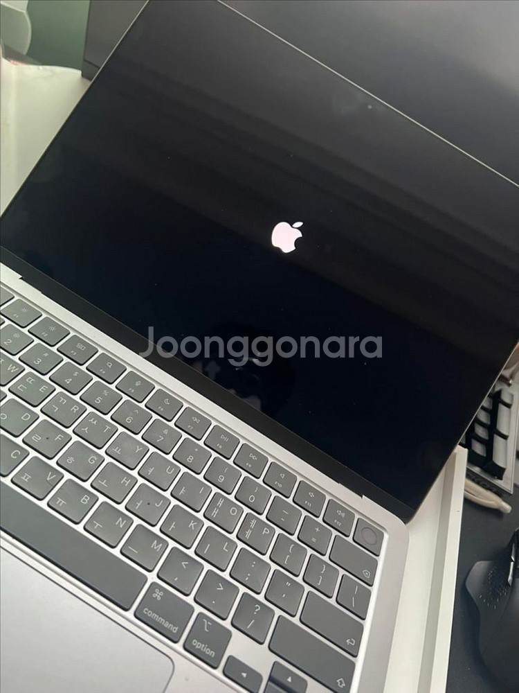 Apple 맥북 에어 스페이스그레이 • M2 8코어 •--0