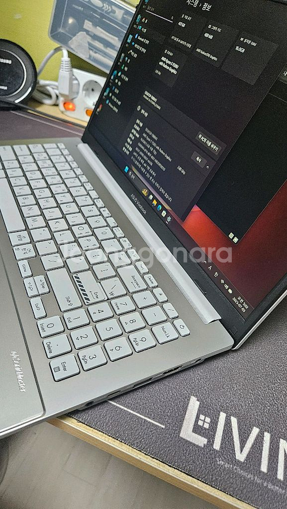 아수스 15인치 노트북 24년5월구매품 새것컨디션--4