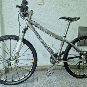 라이트스피드 피스카 티타늄 MTB 지전거
