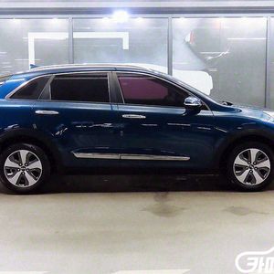 [기아]니로 PHEV 1.6 GDI 프레스티지 (5인승