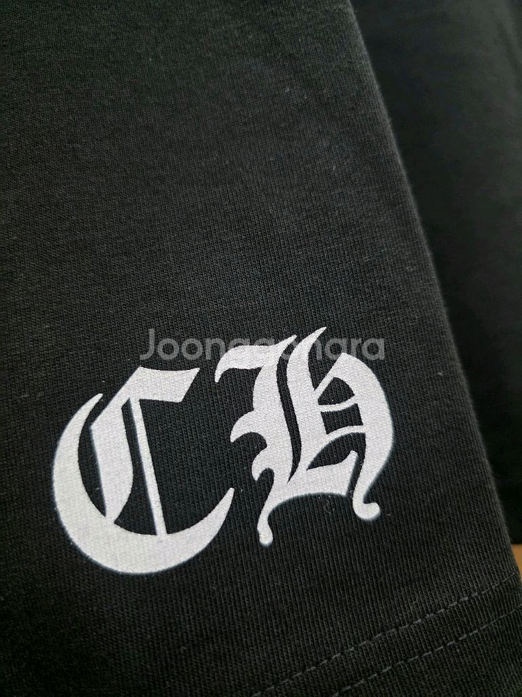 크롬하츠 블랙 엠보 반팔 L, XL팝니다 (새상품)--2