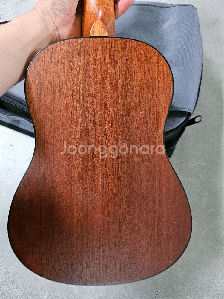 루아우 우쿨렐레 LU-10C 6만--3