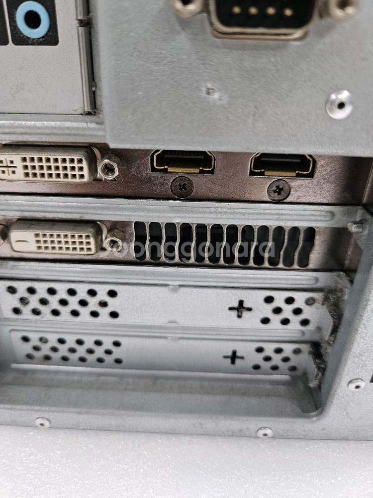 삼성 컴퓨터 본체 i5-6400 입니다--4
