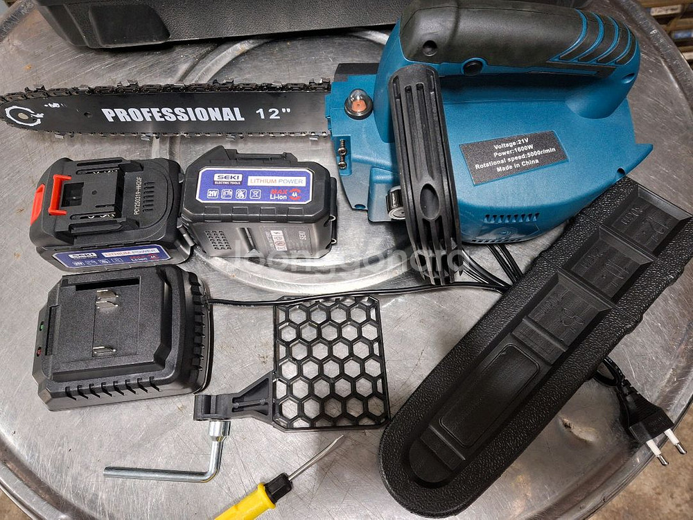 12인치 충전체인톱--0