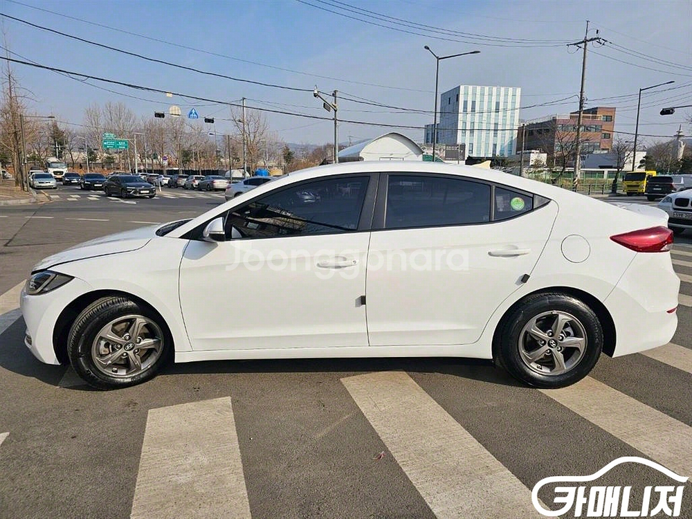 [현대]아반떼 AD 1.6 GDI 스마트 (5인승) #--2