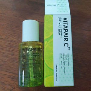 네이처리퍼블릭 PORN 광채 세럼 팝니다