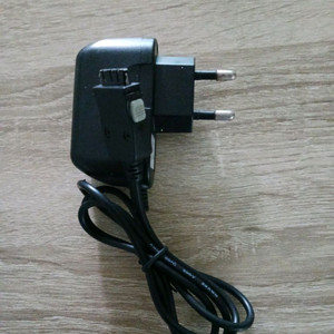 폴더폰용 20핀 충전기및 삼성 30핀,아이폰 30핀