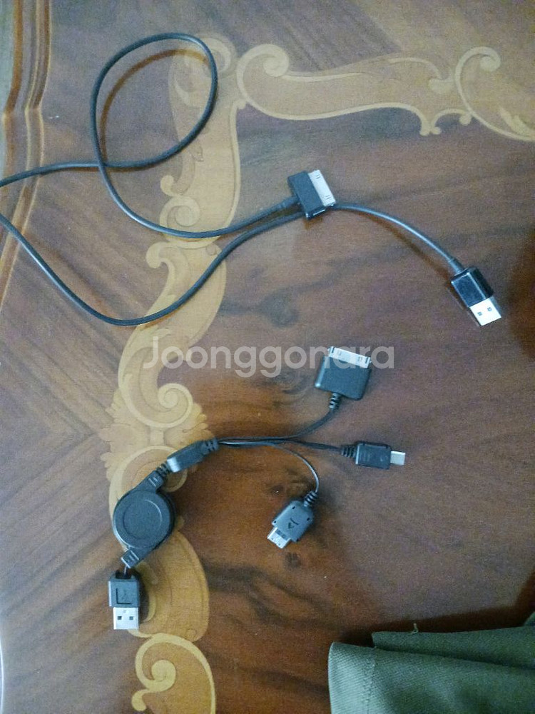 폴더폰용 20핀 충전기및 삼성 30핀,아이폰 30핀--2