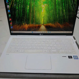 고사양 LG그램 노트북(15.6인치 20램 640SSD