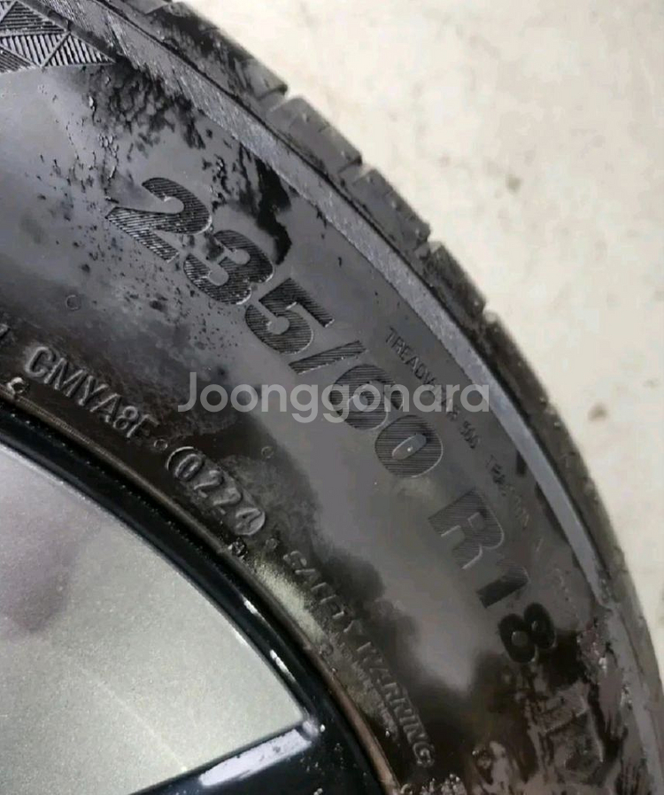 싼타페 MX5 18인치휠타이어 판매합니다.--1