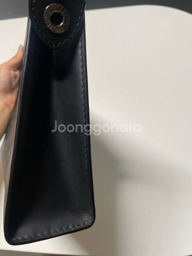 루이비통 클러치--1