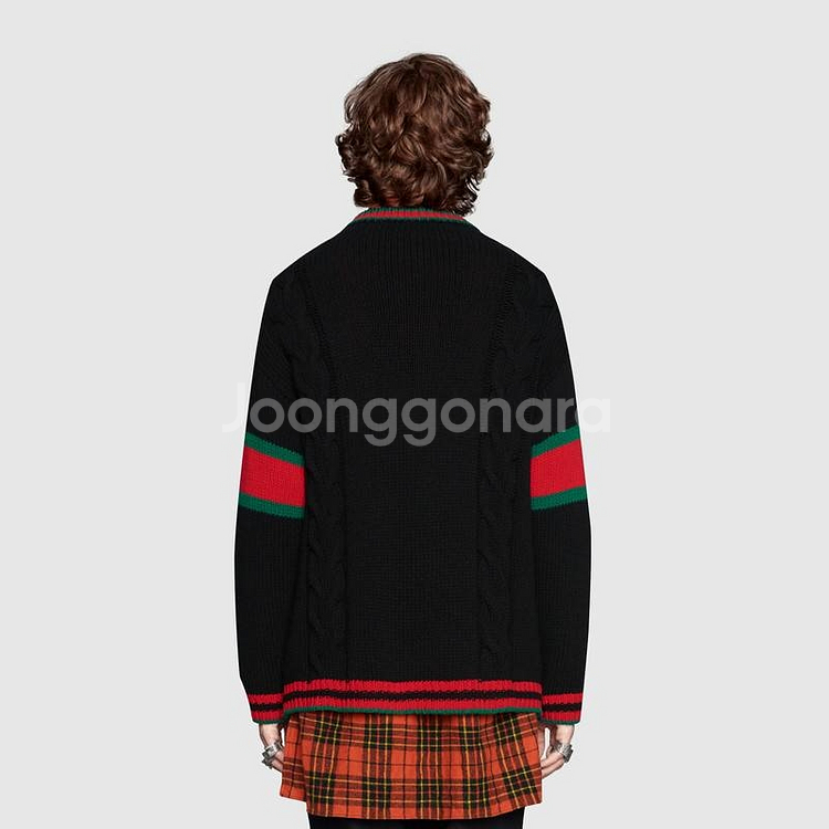 [정품 Gucci] 오버사이즈 니트 가디건 블랙--2
