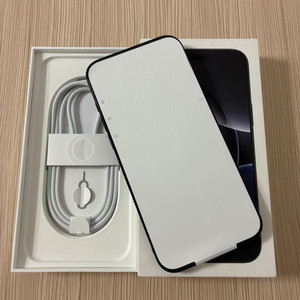 1주일사용 듀얼심무음 아이폰16프로맥스 256gb 블랙