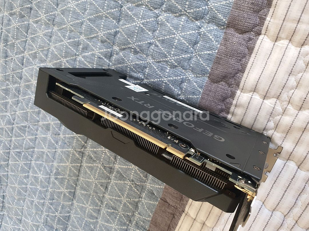 기가바이트 4060ti--1