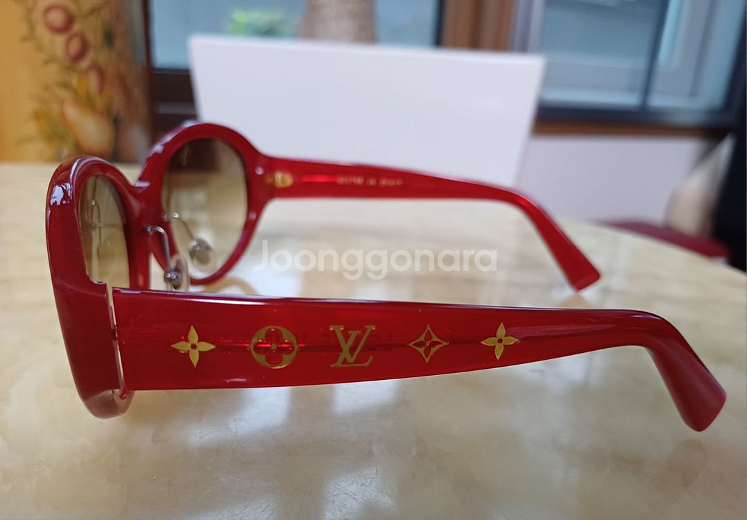 루이비통 정품 LV 로고 여성 선글라스--0
