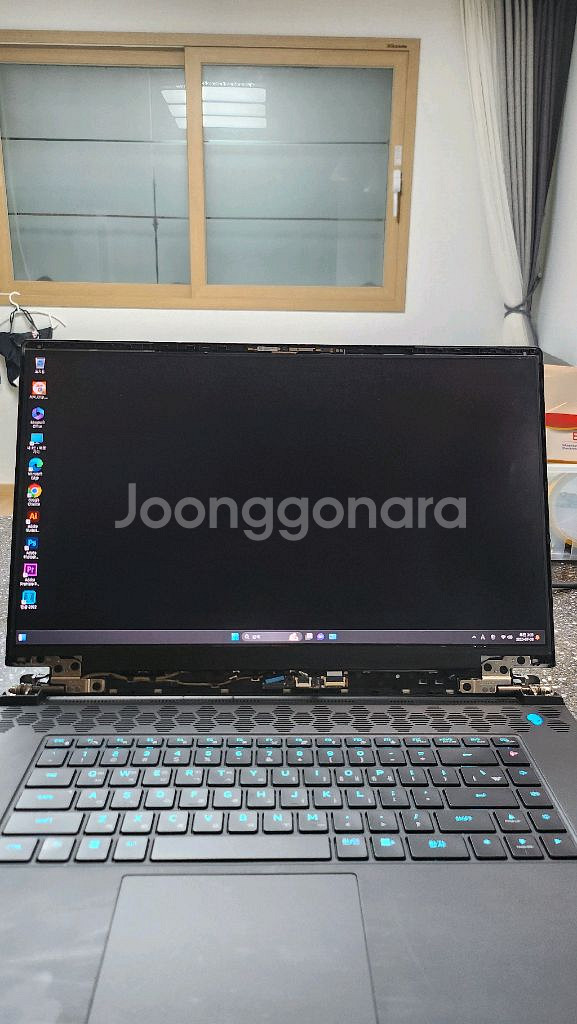 LG 17.3인치 부품용 노트북 액정 팝니다--0