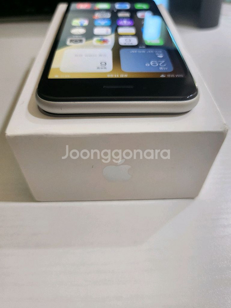 아이폰 SE2 256GB 화이트 배터리[100%]--5