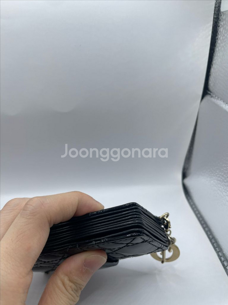 디올 레이디 까나쥬 페이턴트 아코디언 카드--4