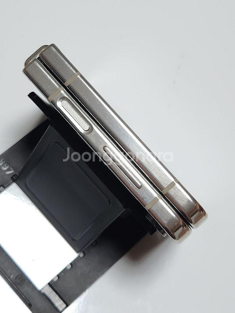 갤럭시Z플립5 512G 무잔상 크림 92353--6